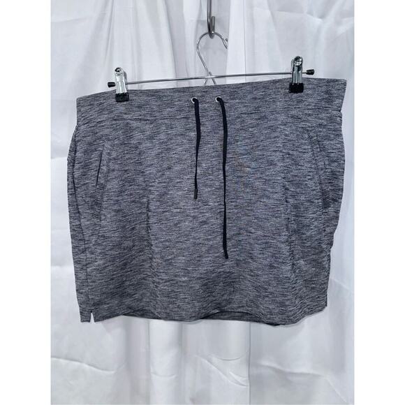 Athleta Gray Heathered Athleisure Skort | Sz L - Picture 2 of 6